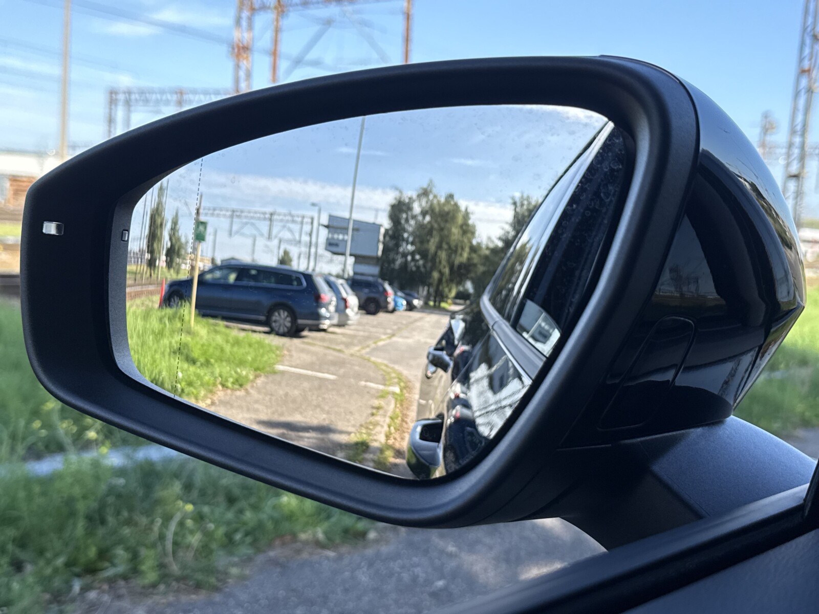 Volkswagen Tiguan - zdjęcie 36