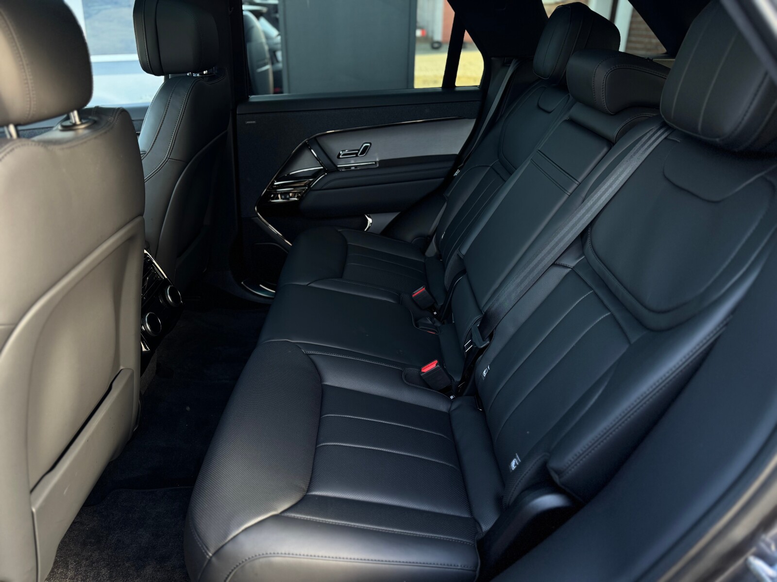 Land Rover Range Rover Sport - zdjęcie 13