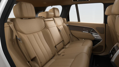 Range Rover L460 MY26 3.0D I6 300 PS AWD Auto SE