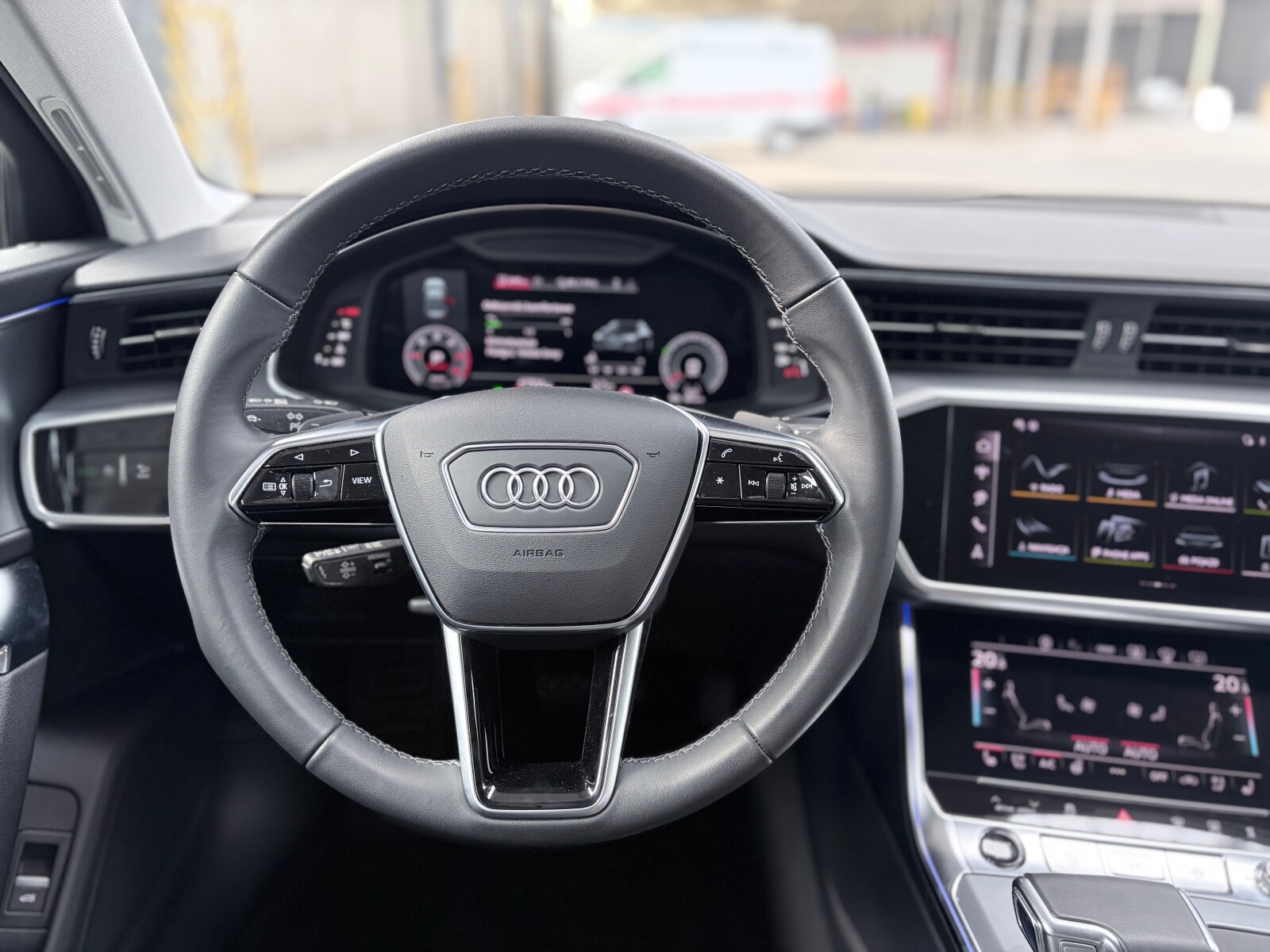 Audi A6 Limousine - zdjęcie 15