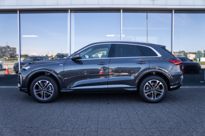 Audi Q5 TDI Quattro | Tech Plus | Hak | Matrix Led | S-line | 360