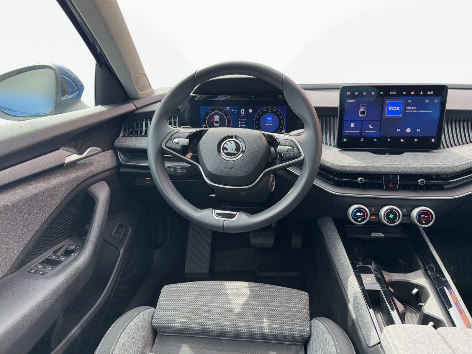 Škoda Superb - zdjęcie 20