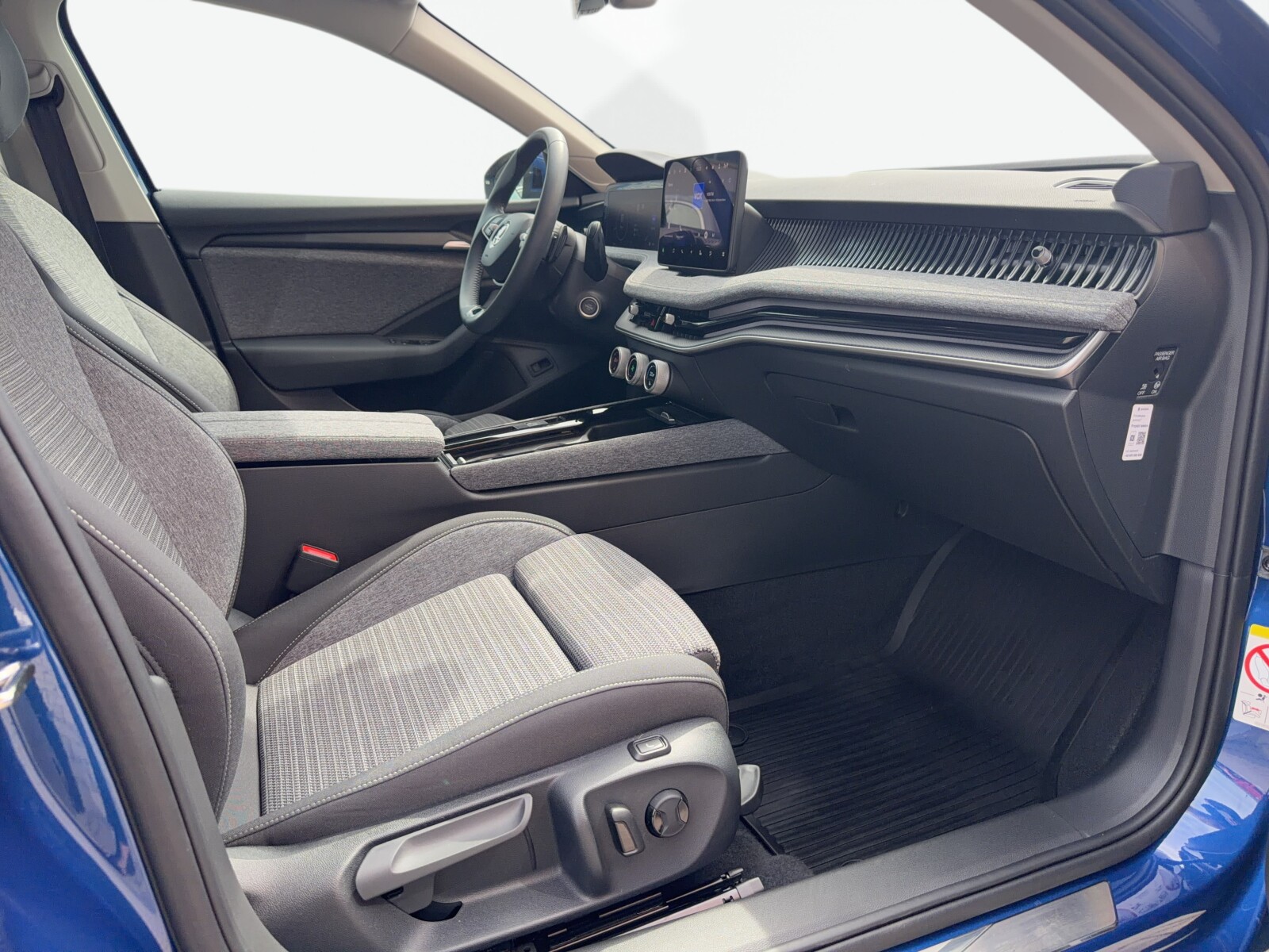 Škoda Superb - zdjęcie 37