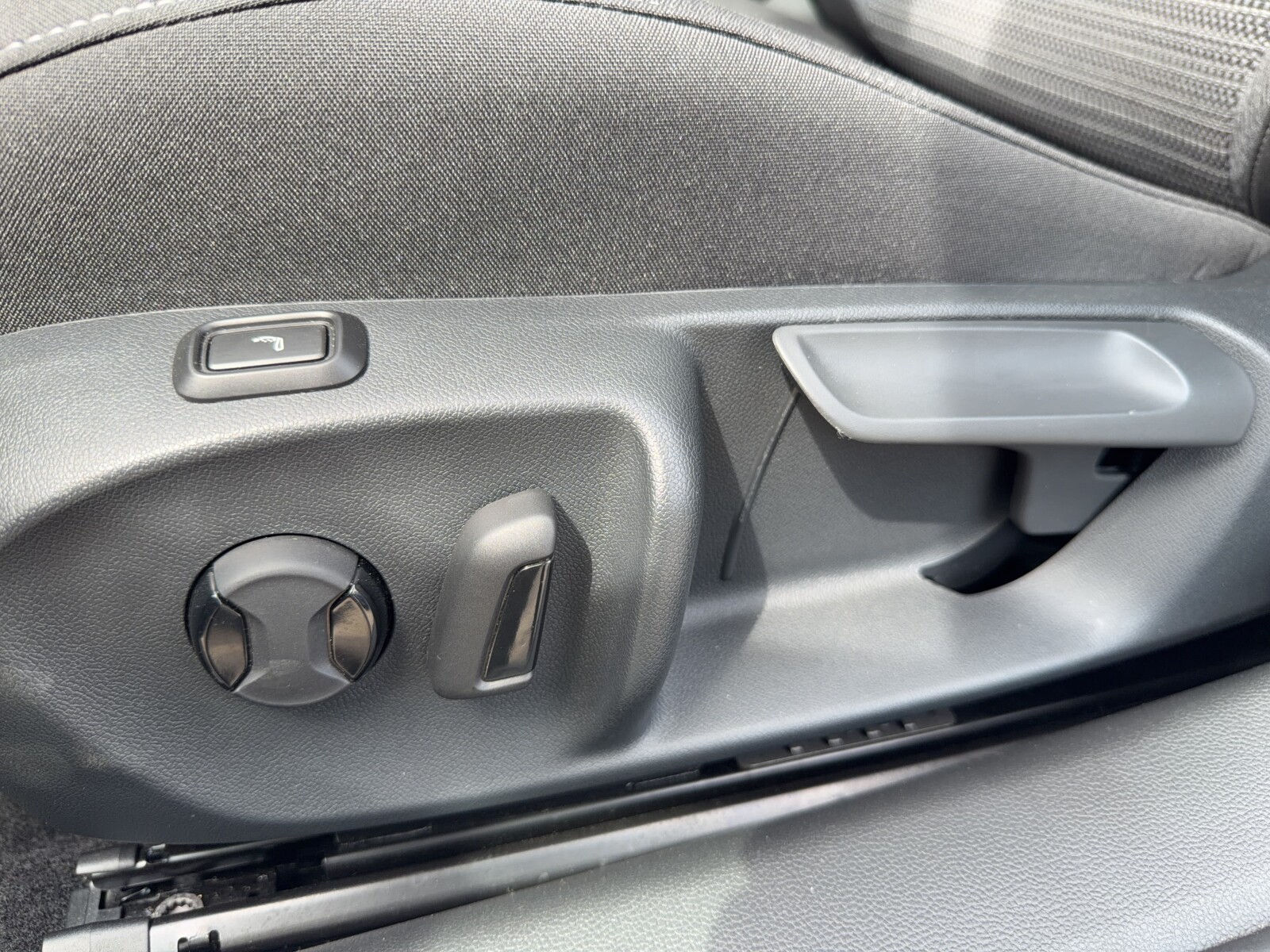 Škoda Superb - zdjęcie 13