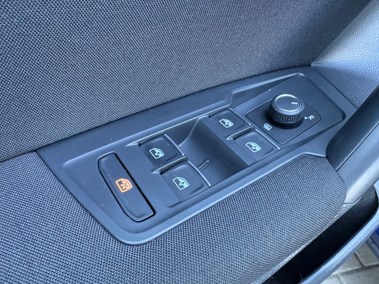 Volkswagen Tiguan Allspace - zdjęcie 21