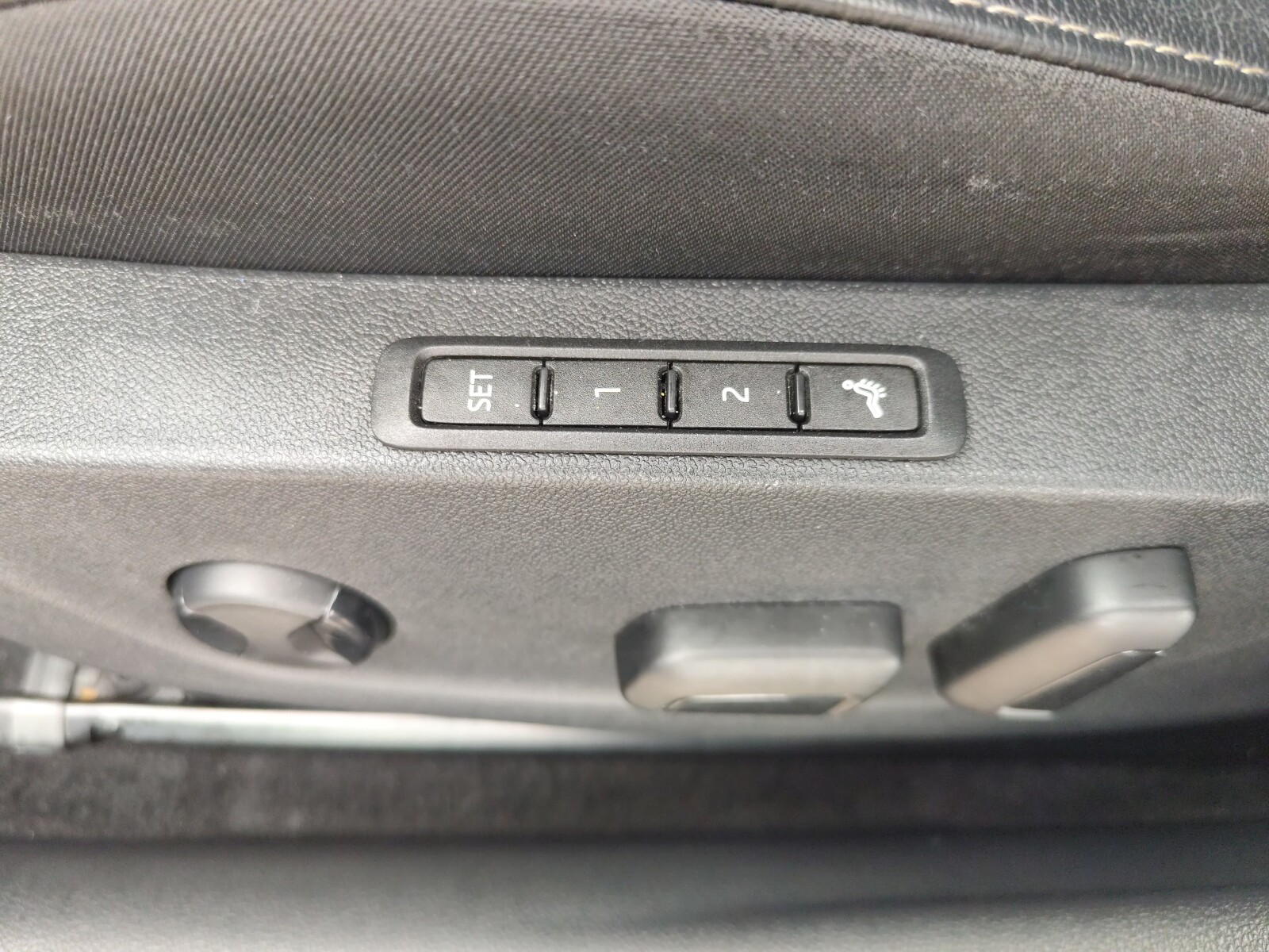 Škoda Octavia Combi - zdjęcie 12