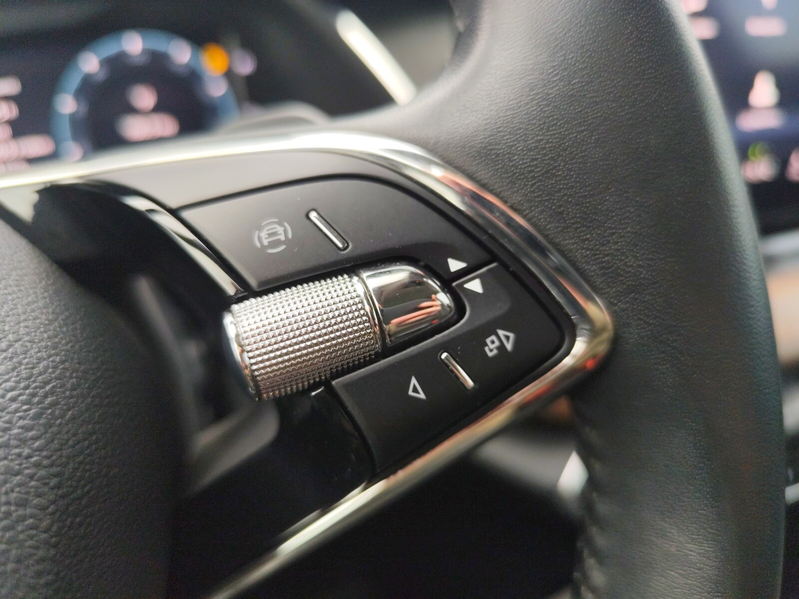 Škoda Octavia Combi - zdjęcie 28