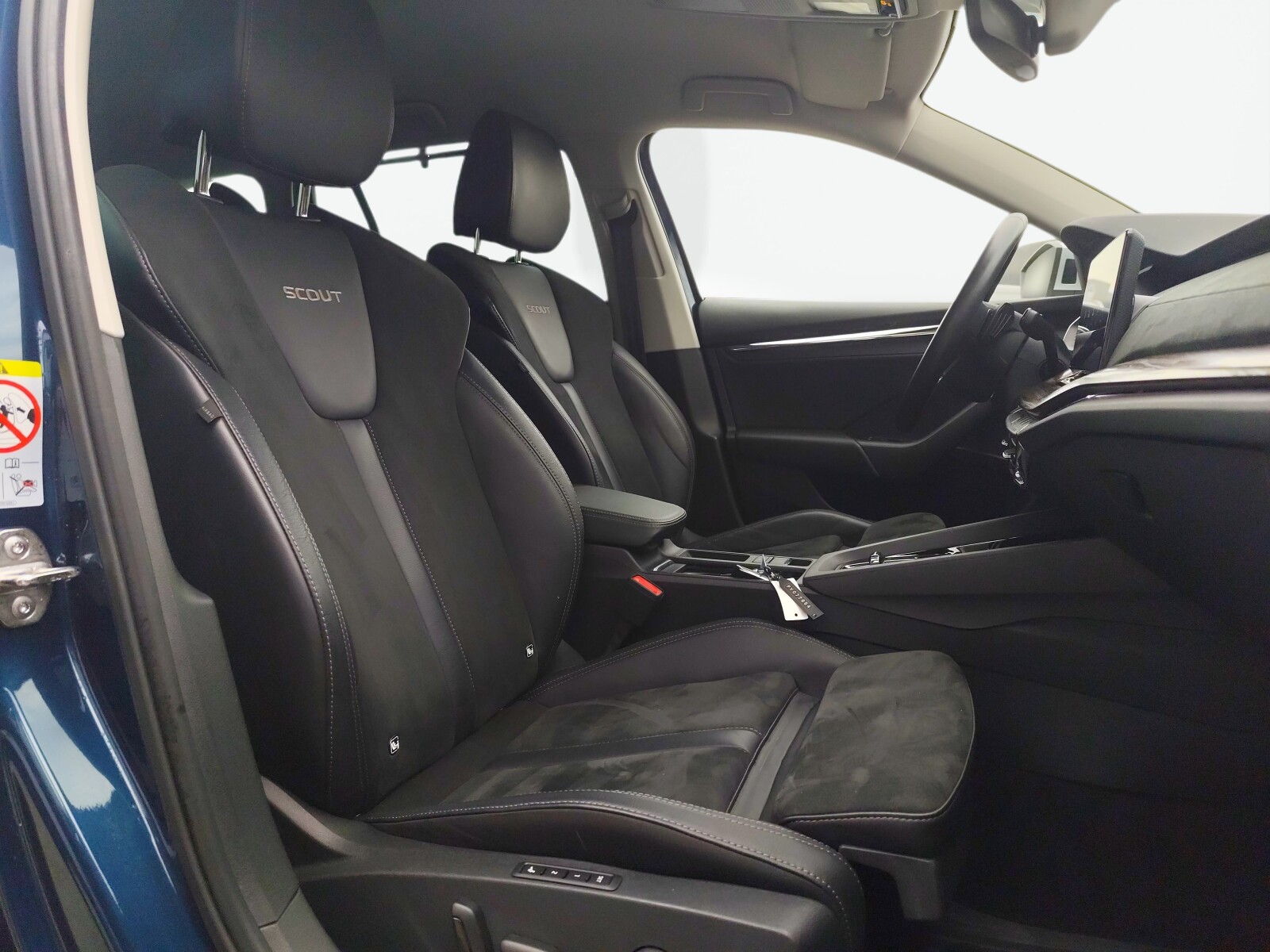 Škoda Octavia Combi - zdjęcie 24