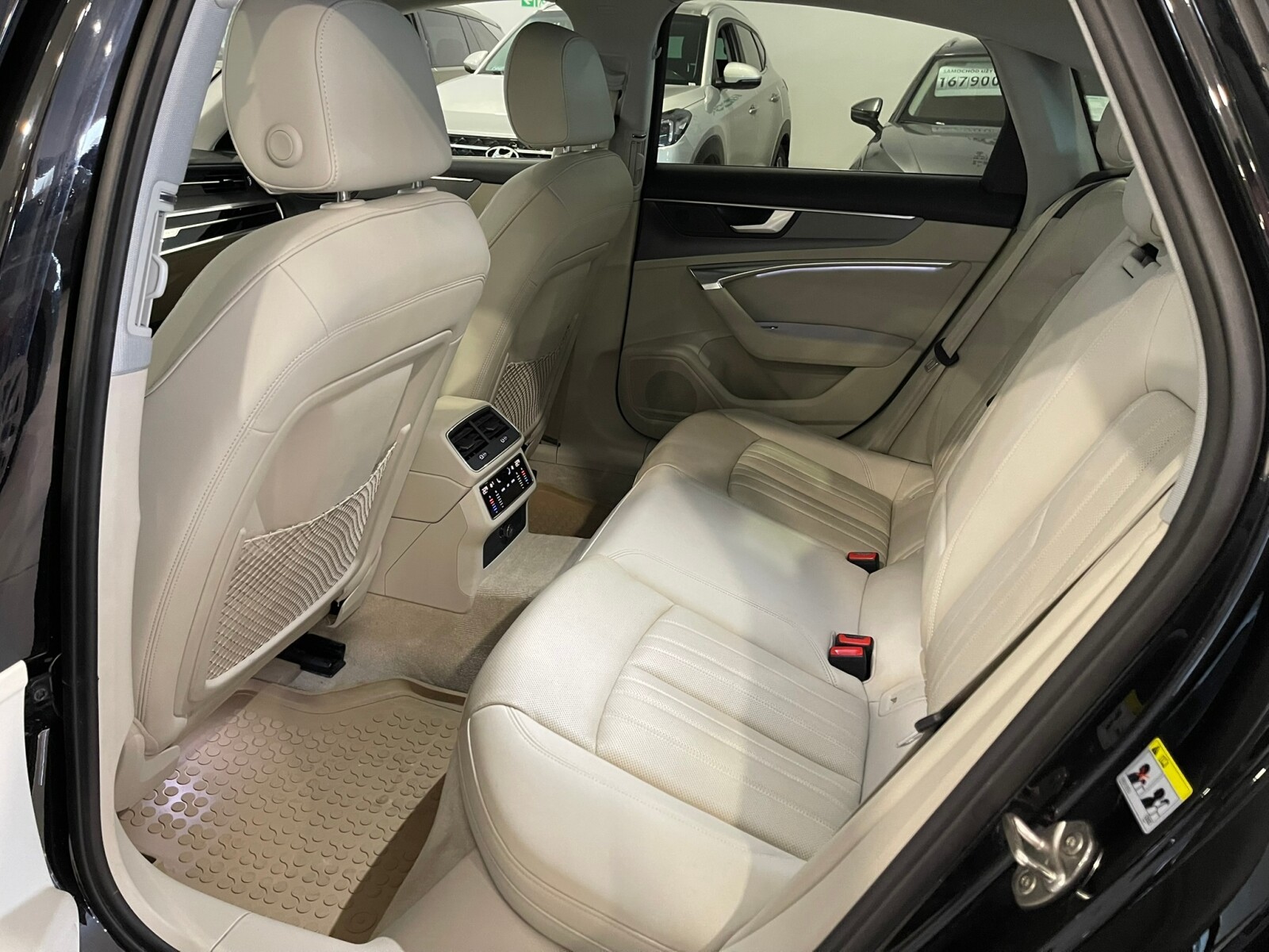 Audi A6 Limousine - zdjęcie 10