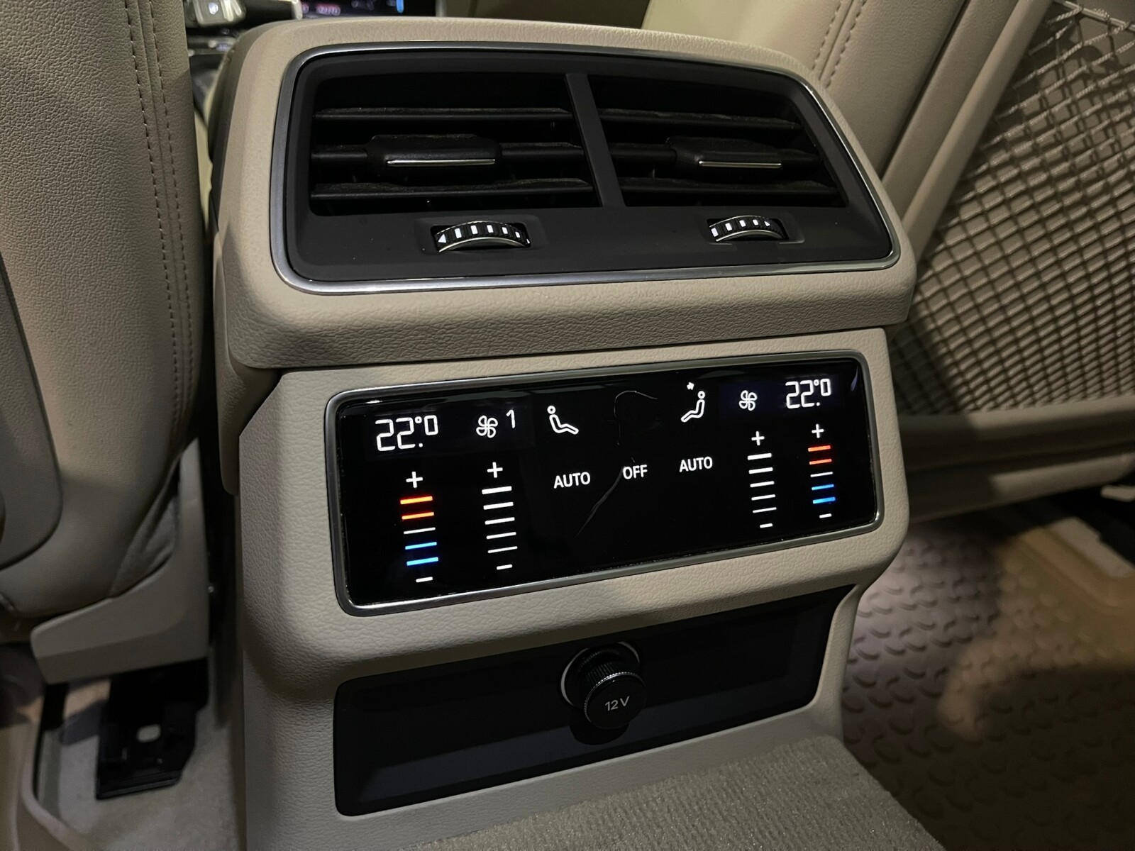 Audi A6 Limousine - zdjęcie 30