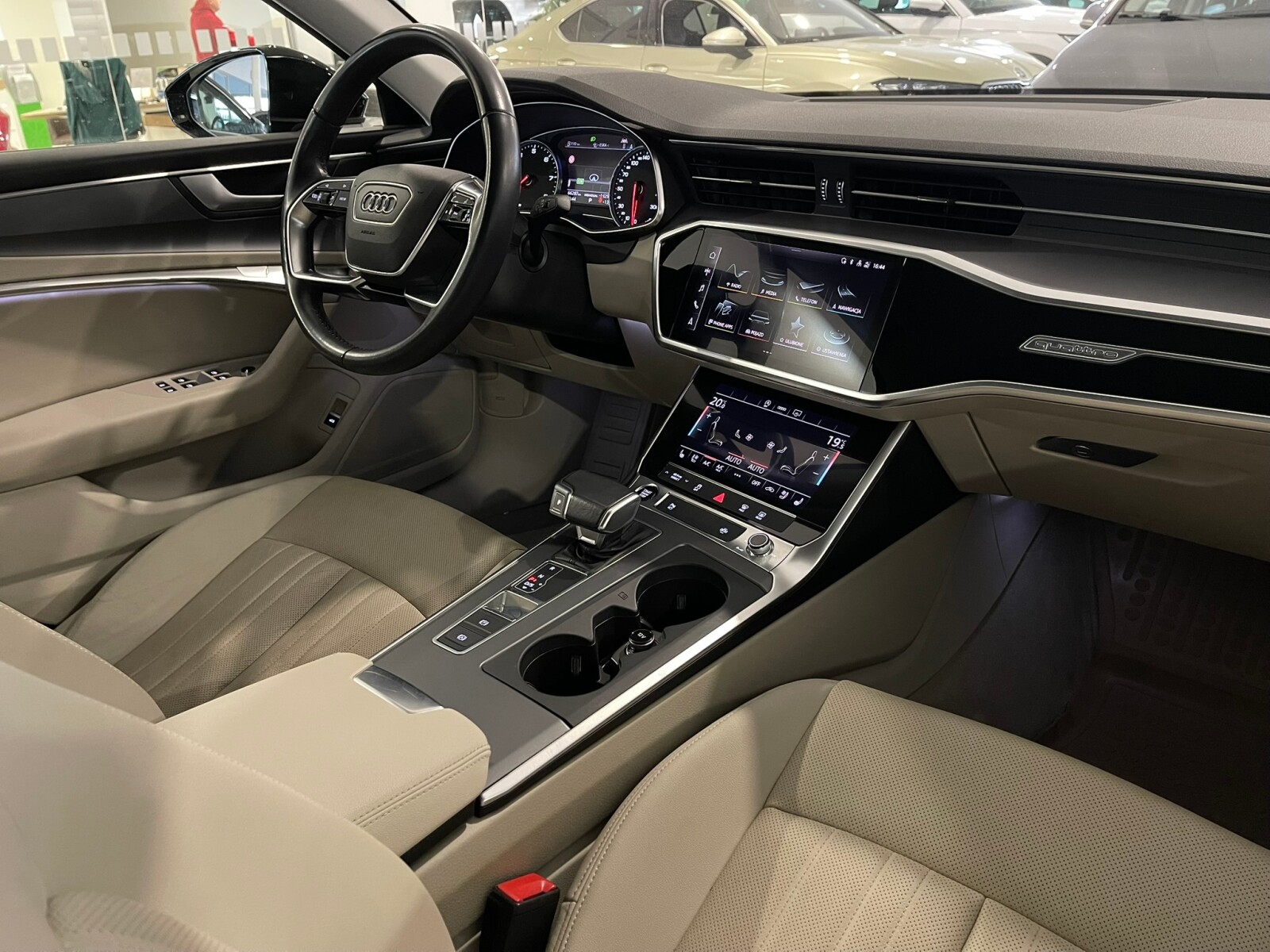 Audi A6 Limousine - zdjęcie 14