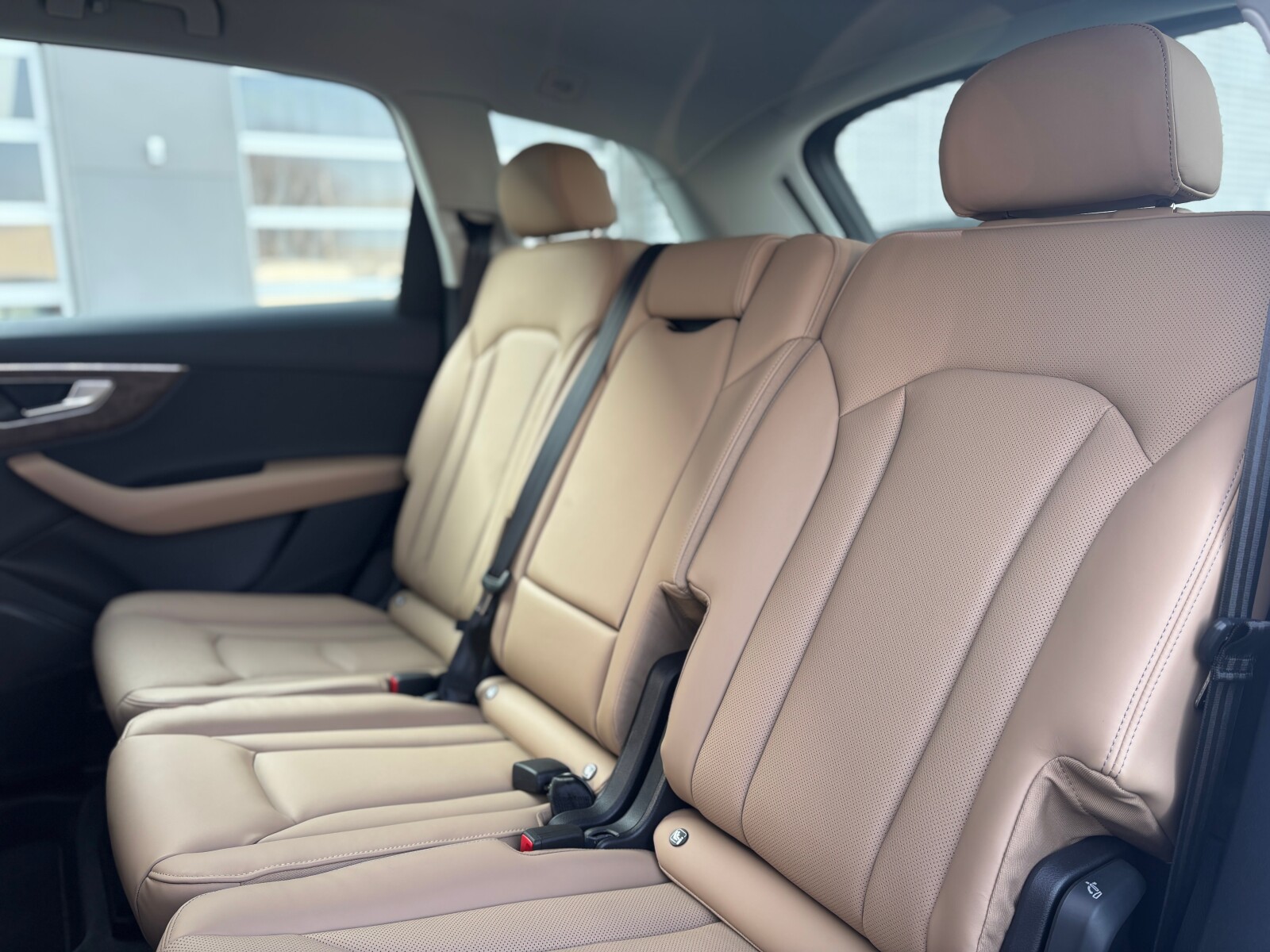 Audi Q7 - zdjęcie 12