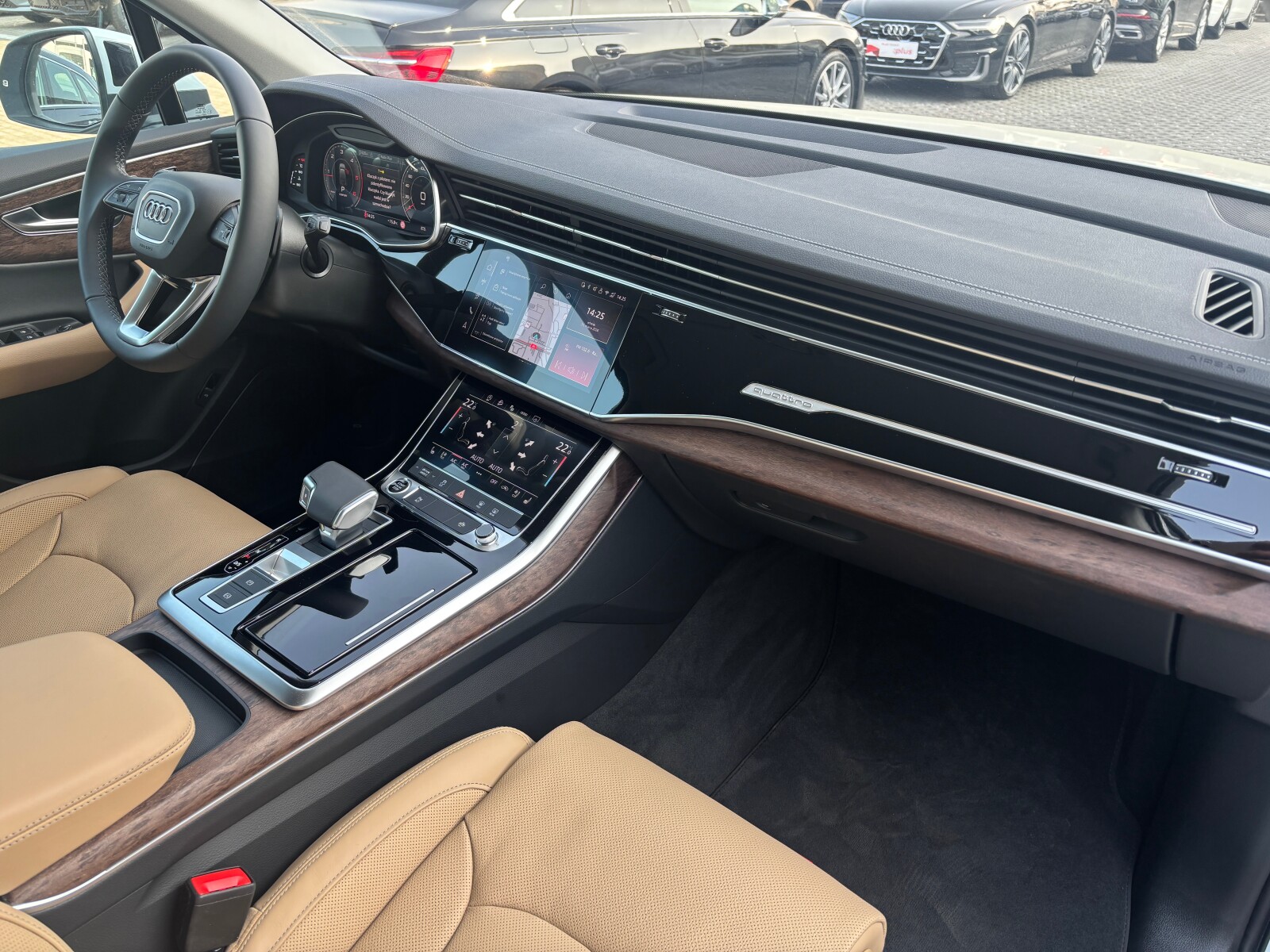 Audi Q7 - zdjęcie 13