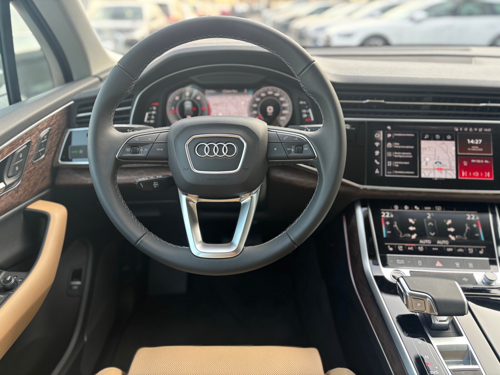 Audi Q7 - zdjęcie 24