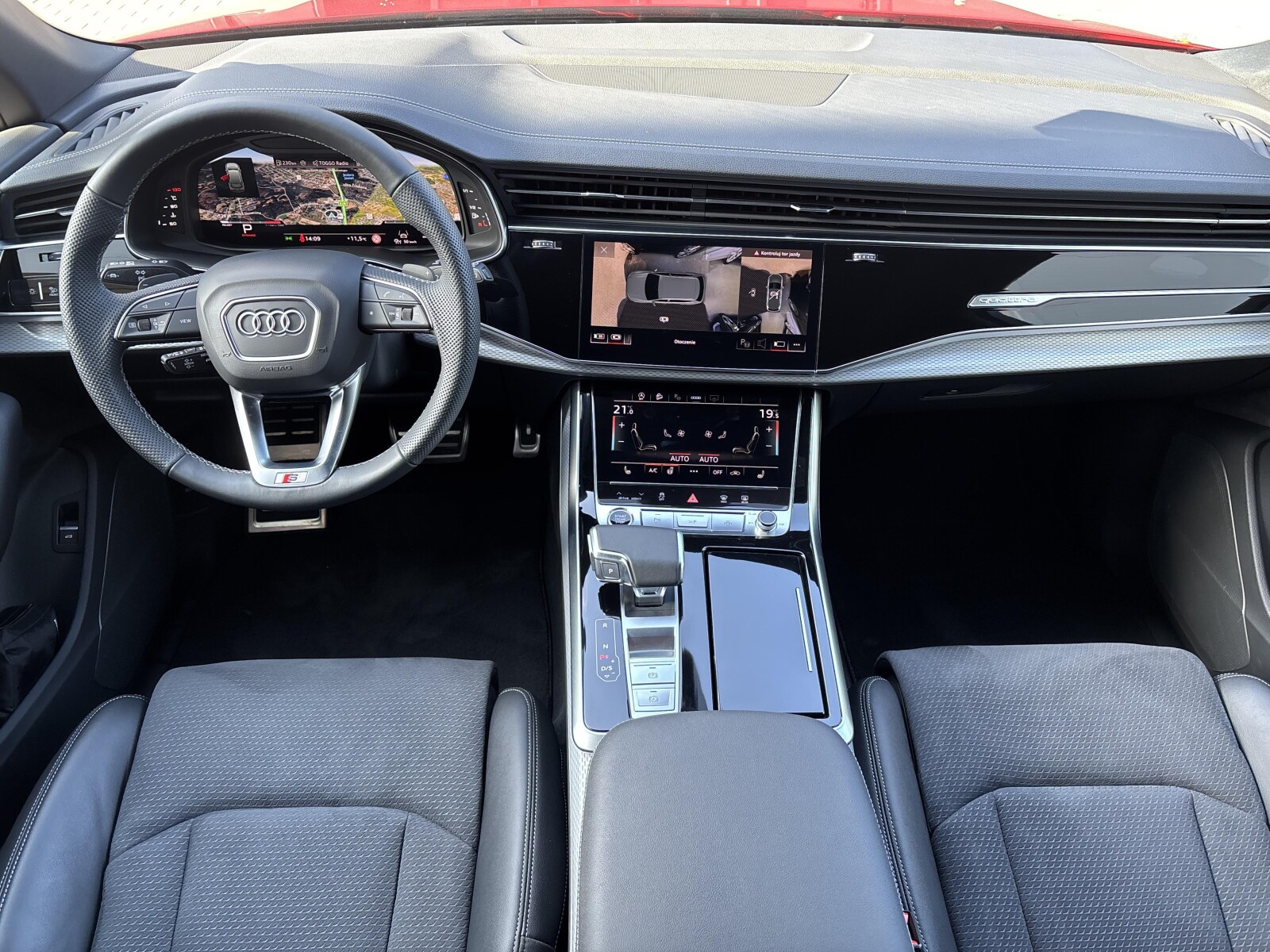 Audi Q7 - zdjęcie 9