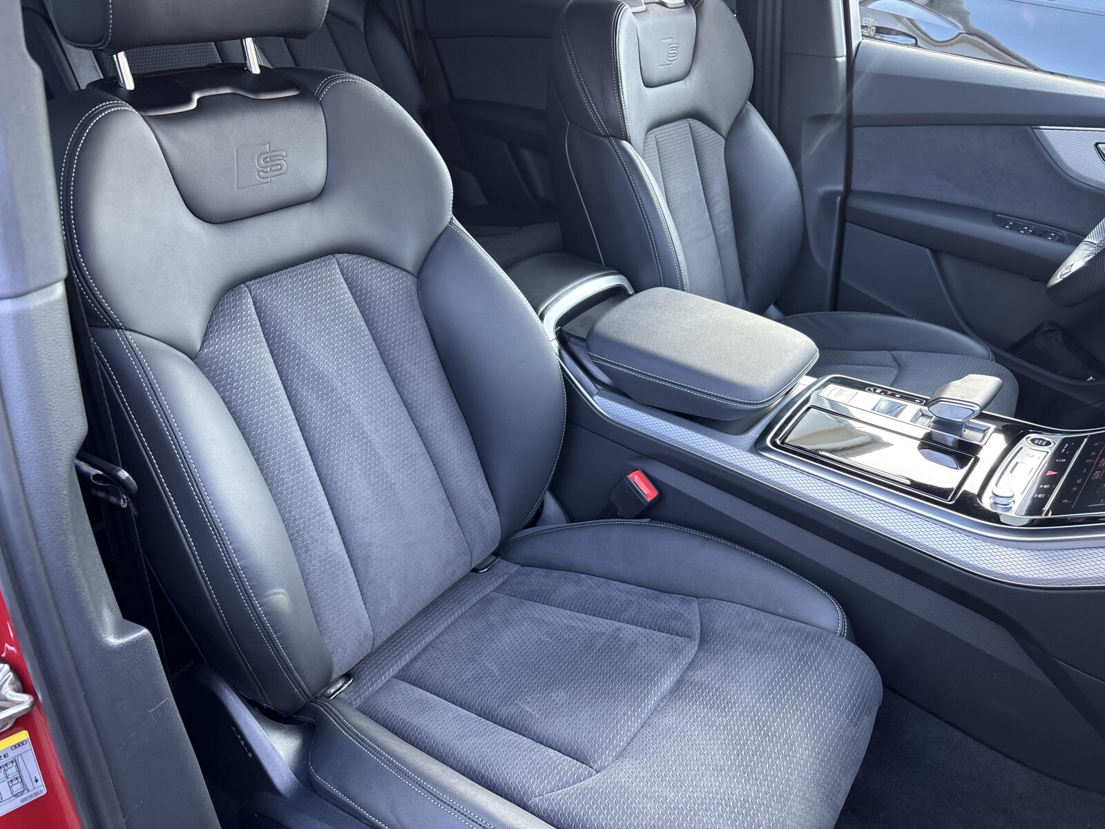 Audi Q7 - zdjęcie 34