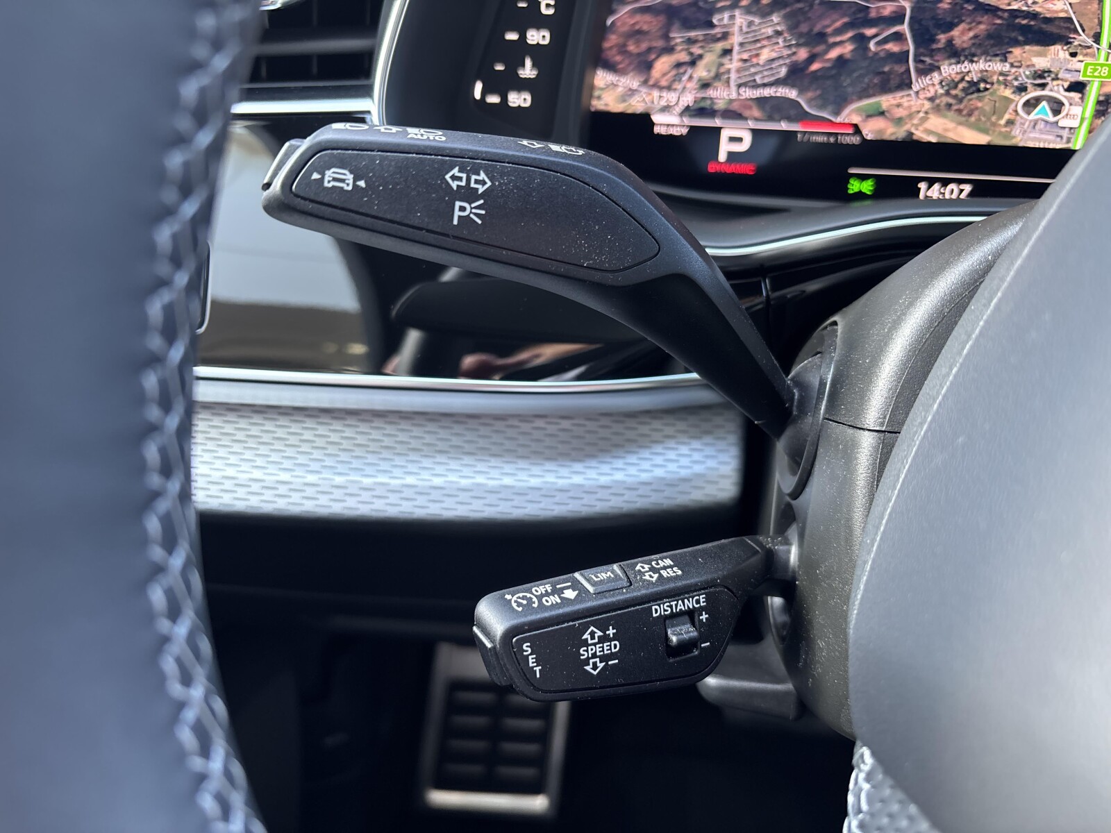 Audi Q7 - zdjęcie 12