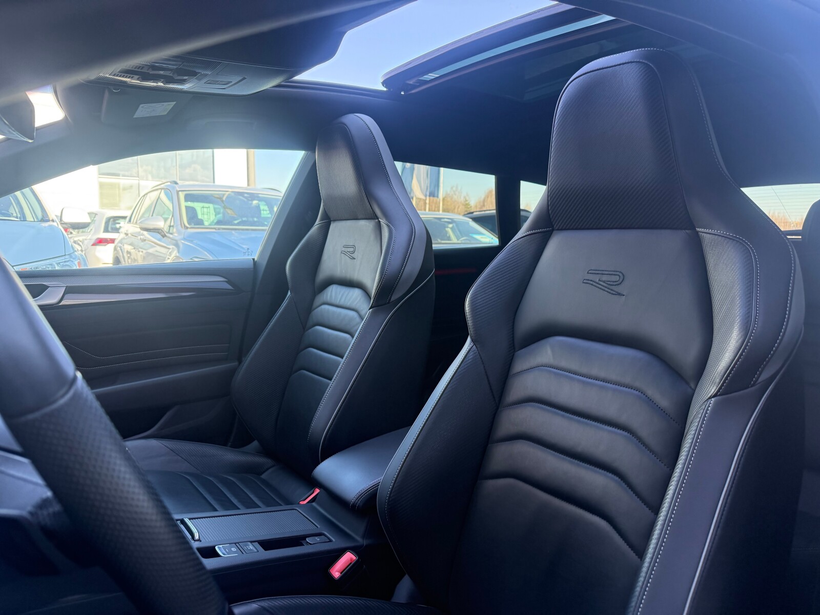 Volkswagen Arteon Shooting Brake - zdjęcie 15