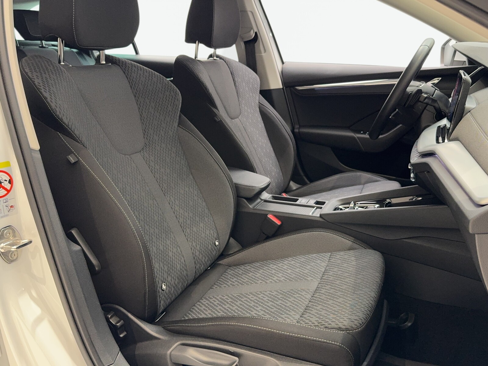 Škoda Octavia Combi - zdjęcie 18