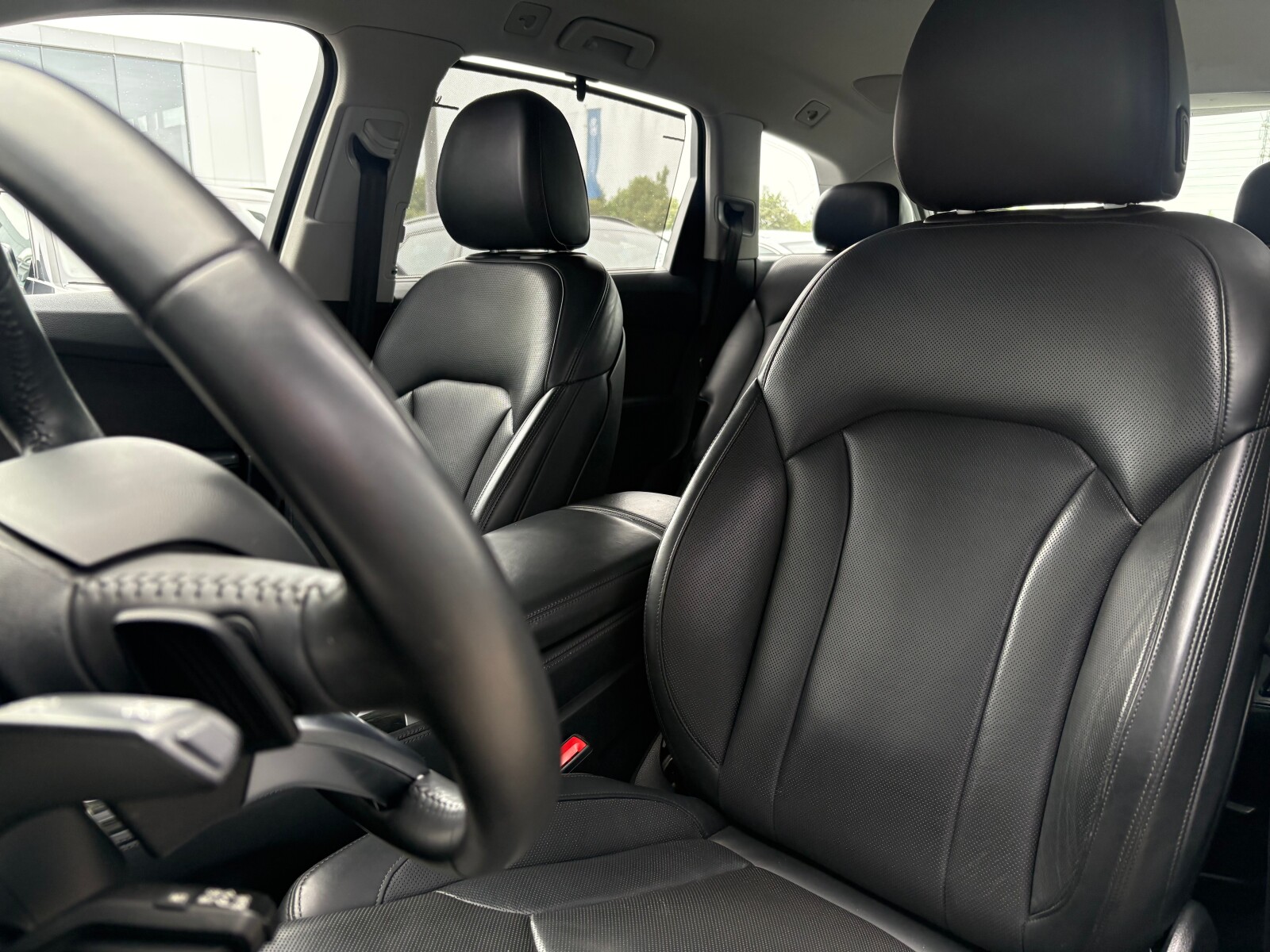 Audi Q7 - zdjęcie 12