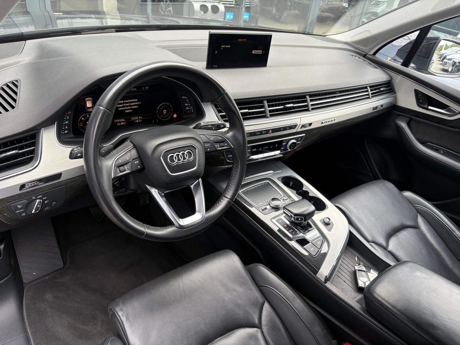 Audi Q7 - zdjęcie 11