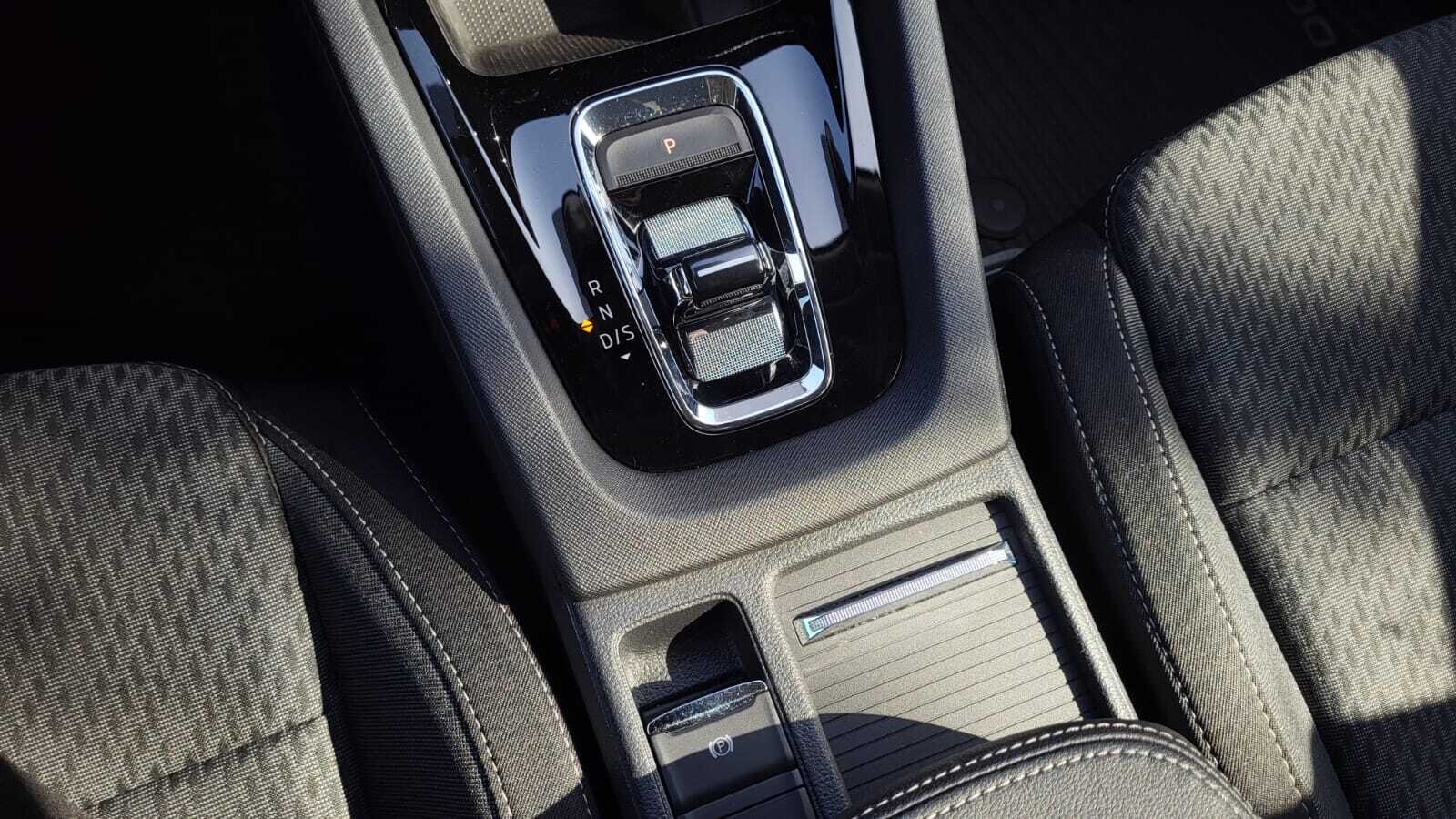 Škoda Octavia Combi - zdjęcie 23