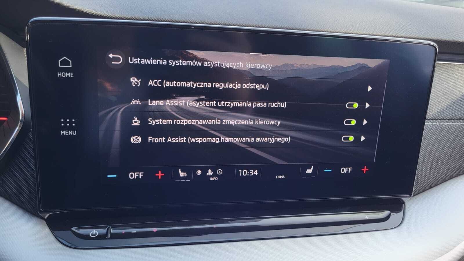 Škoda Octavia Combi - zdjęcie 25