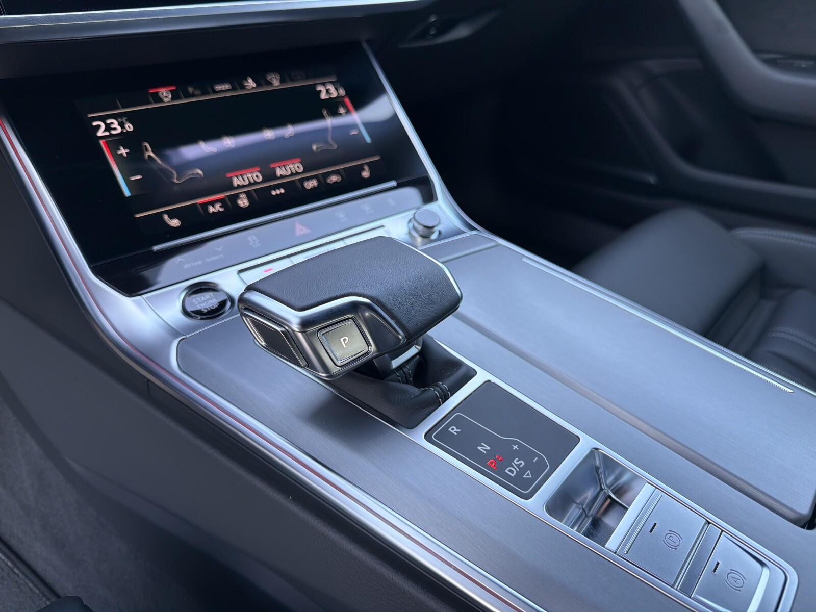 Audi A7 Sportback - zdjęcie 21
