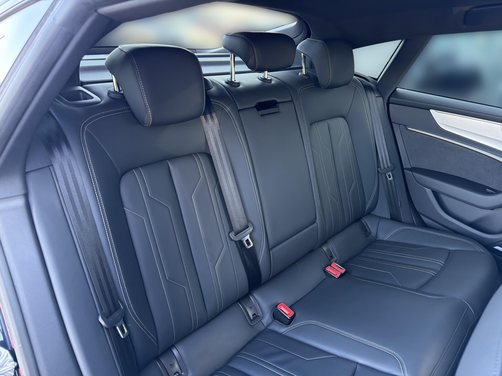 Audi A7 Sportback - zdjęcie 14