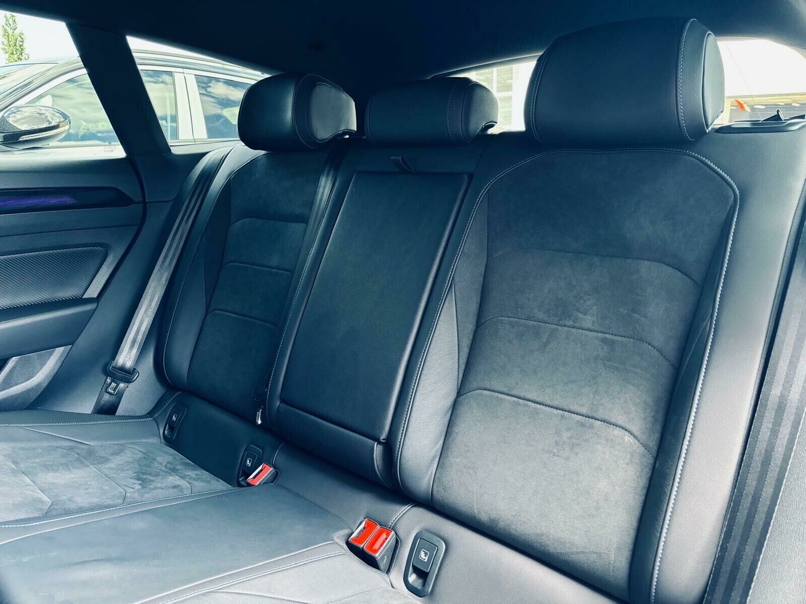 Volkswagen Arteon - zdjęcie 18