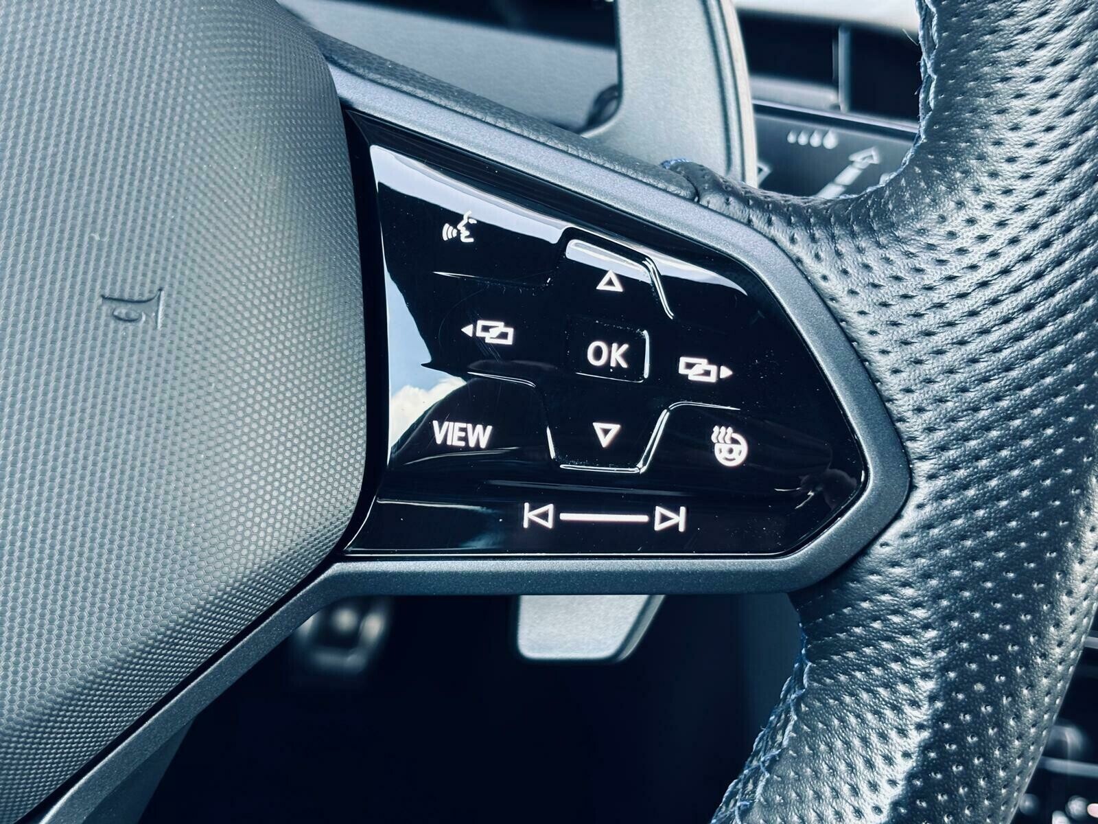 Volkswagen Arteon - zdjęcie 28