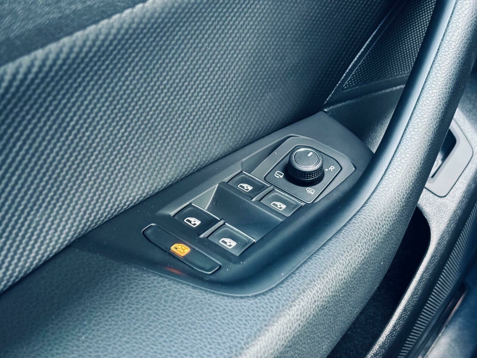 Volkswagen Arteon - zdjęcie 40