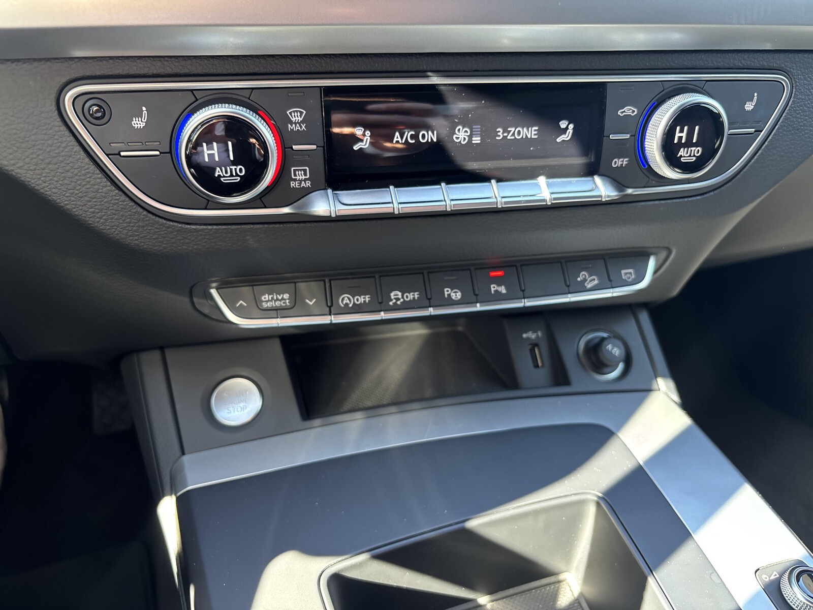 Audi Q5 Sportback - zdjęcie 17