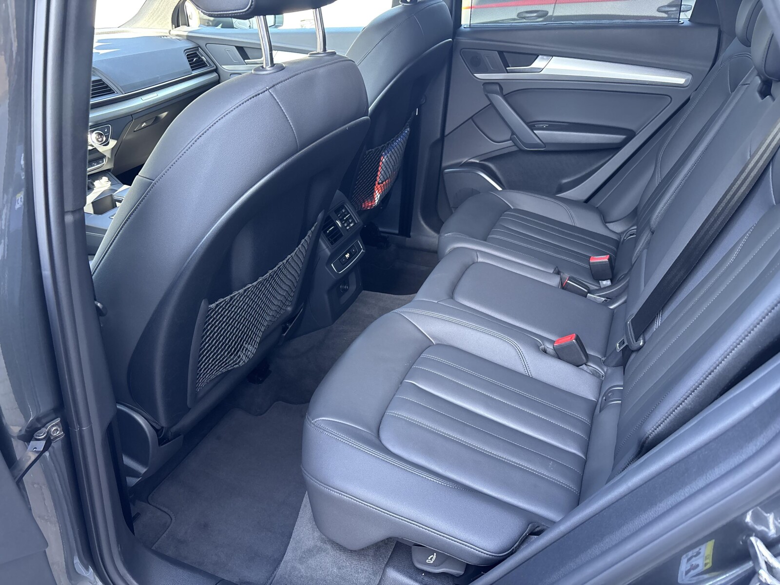 Audi Q5 Sportback - zdjęcie 21