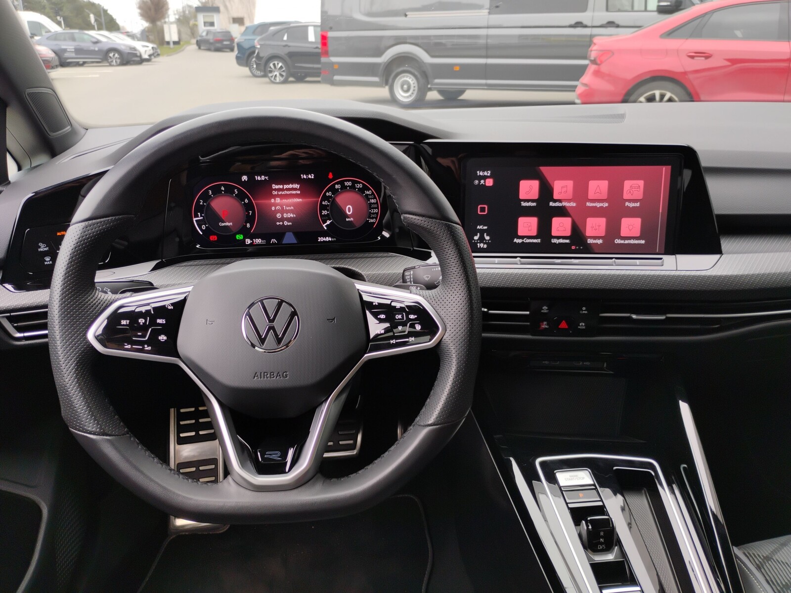 Volkswagen Golf - zdjęcie 17