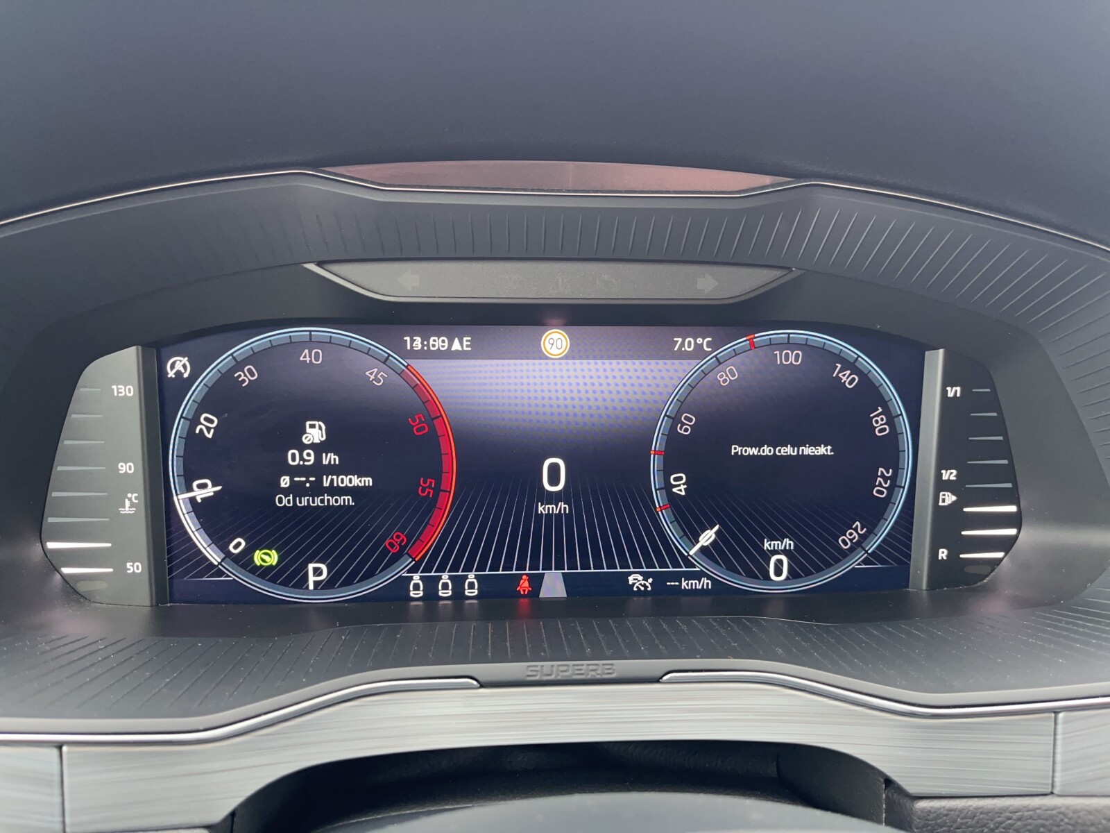 Škoda Superb - zdjęcie 17