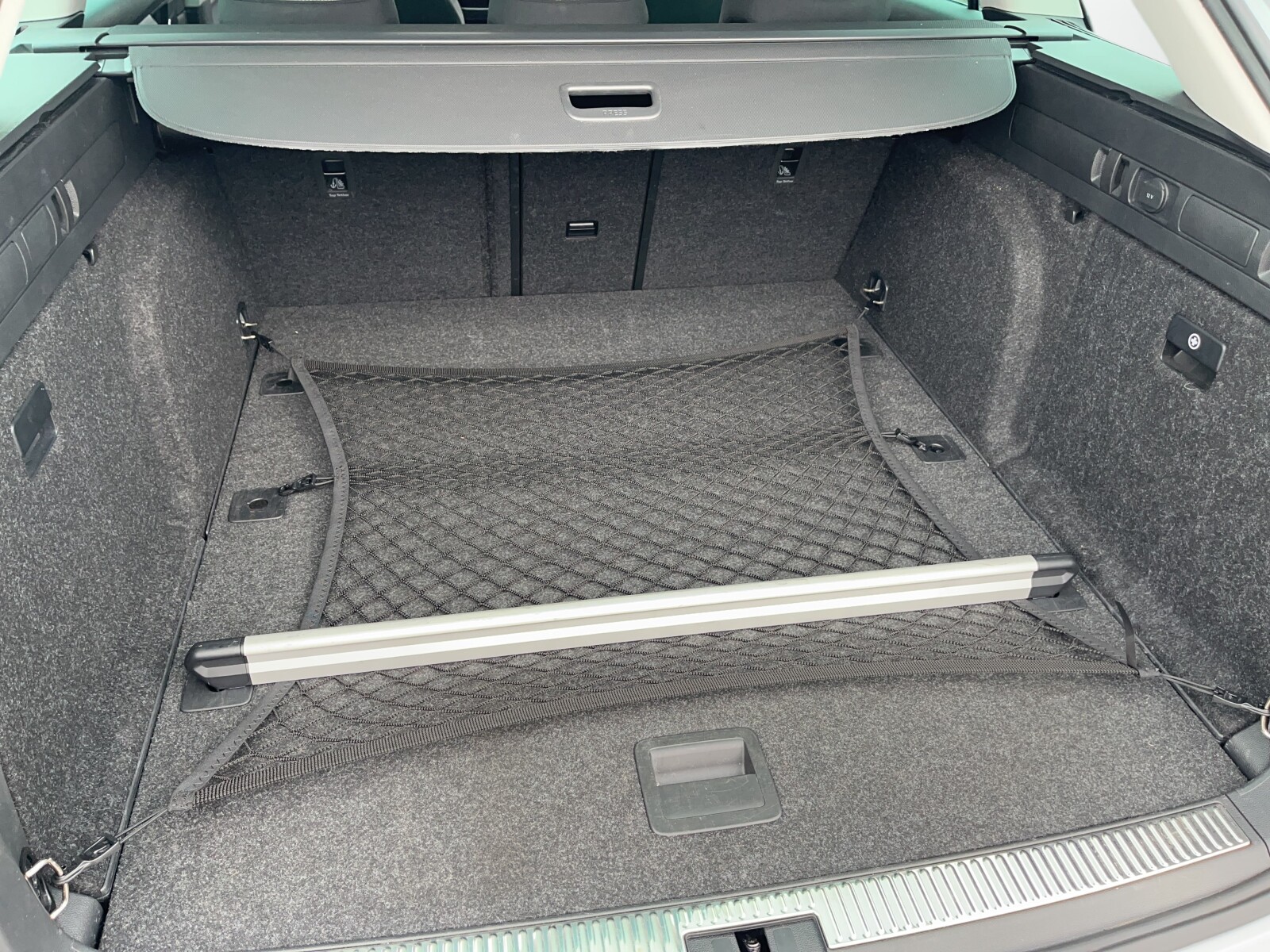 Škoda Superb - zdjęcie 9