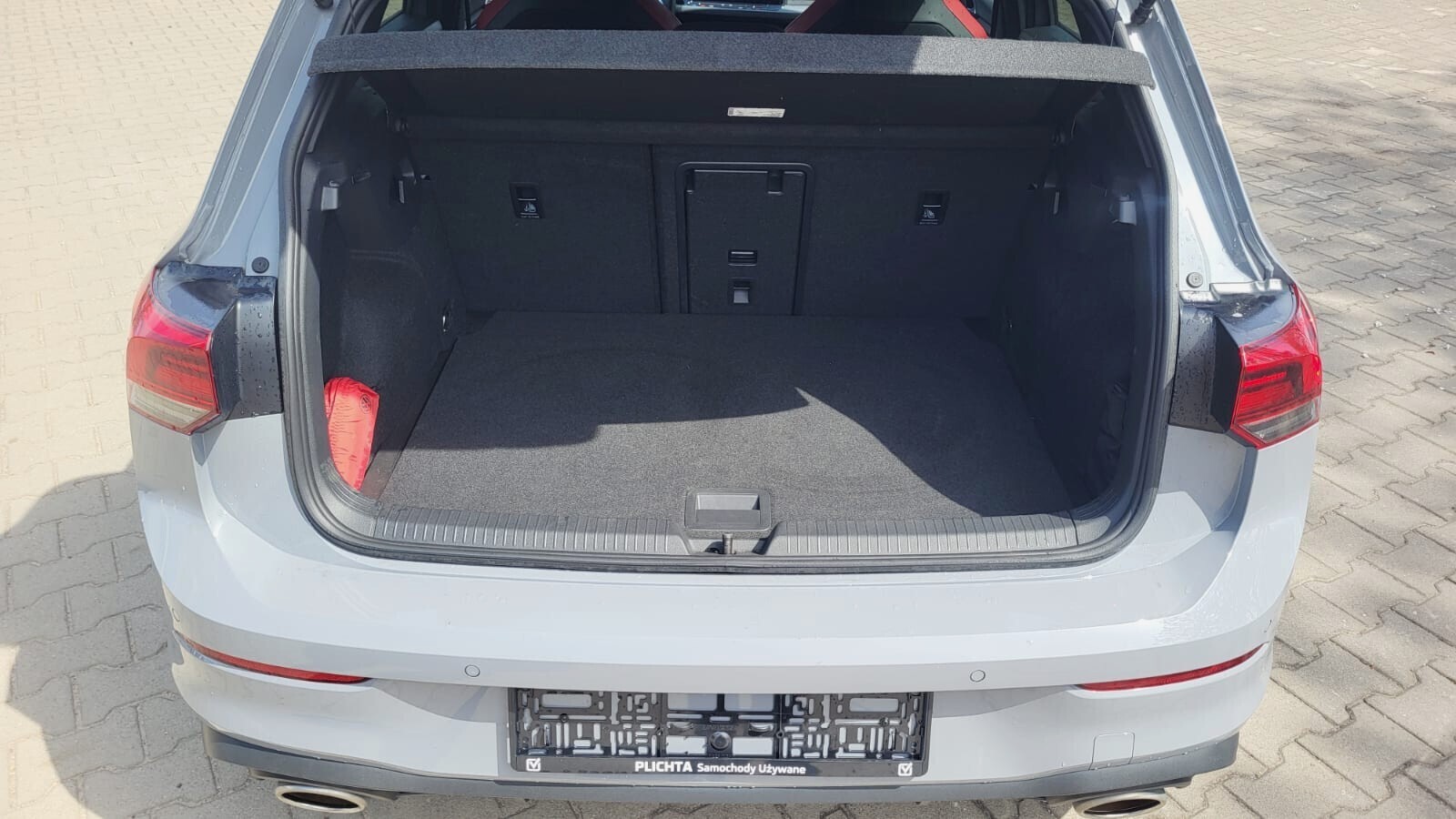 Volkswagen Golf - zdjęcie 12