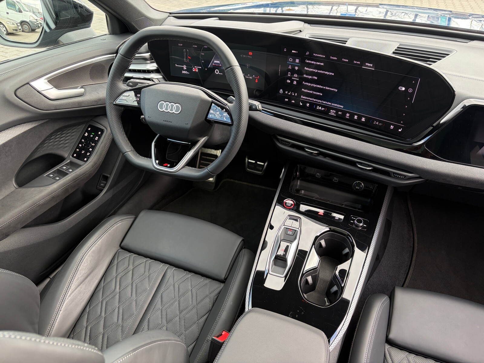 Audi S5 Avant - zdjęcie 16