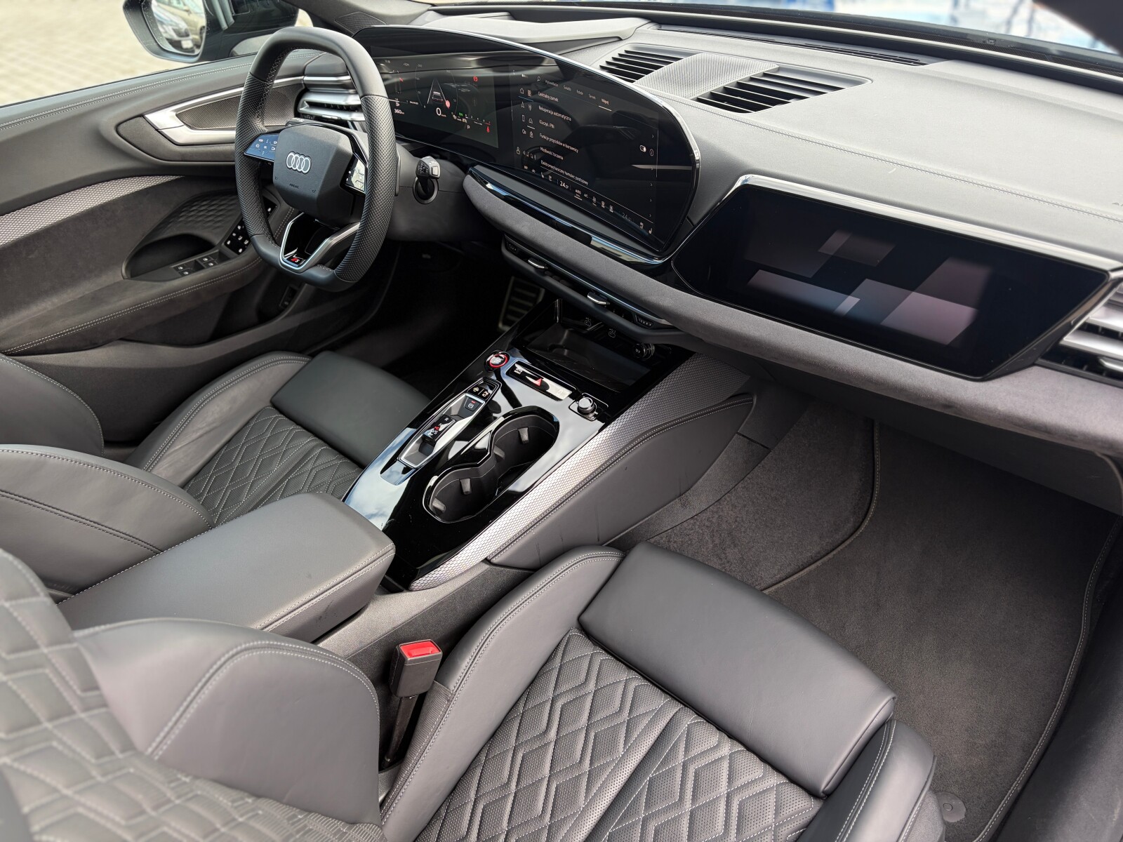 Audi S5 Avant - zdjęcie 19