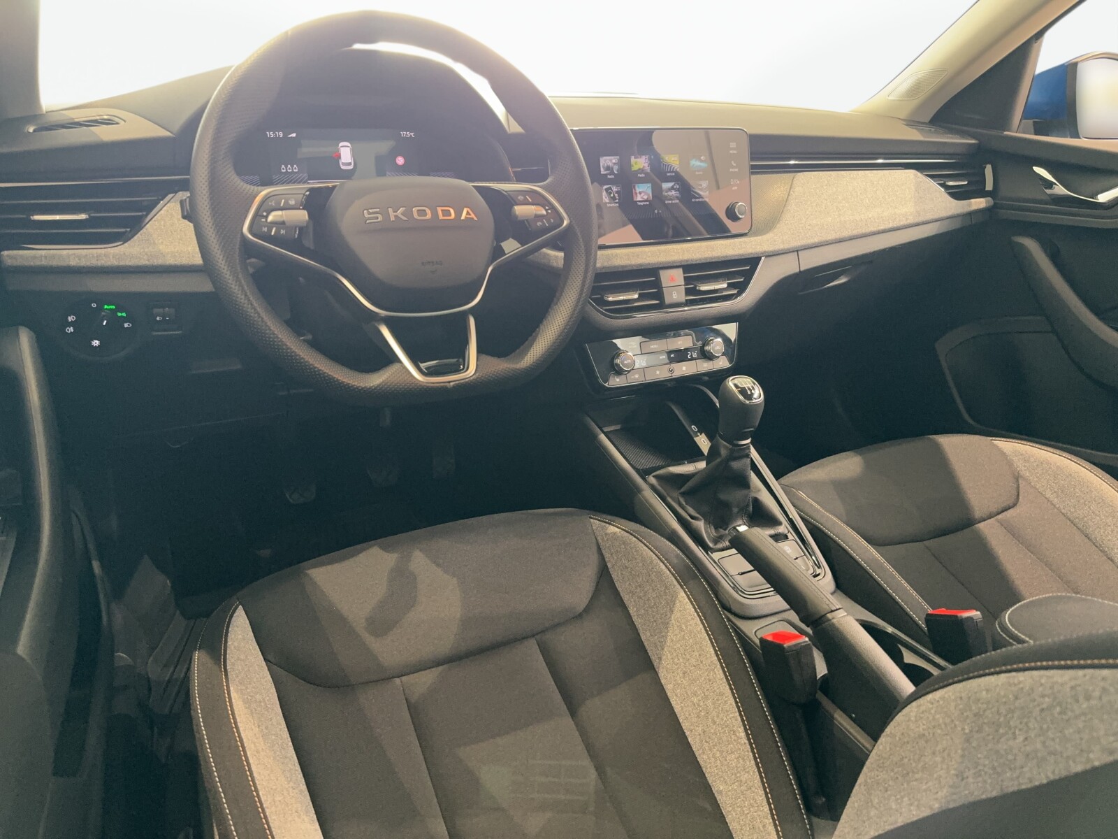 Škoda Kamiq - zdjęcie 15
