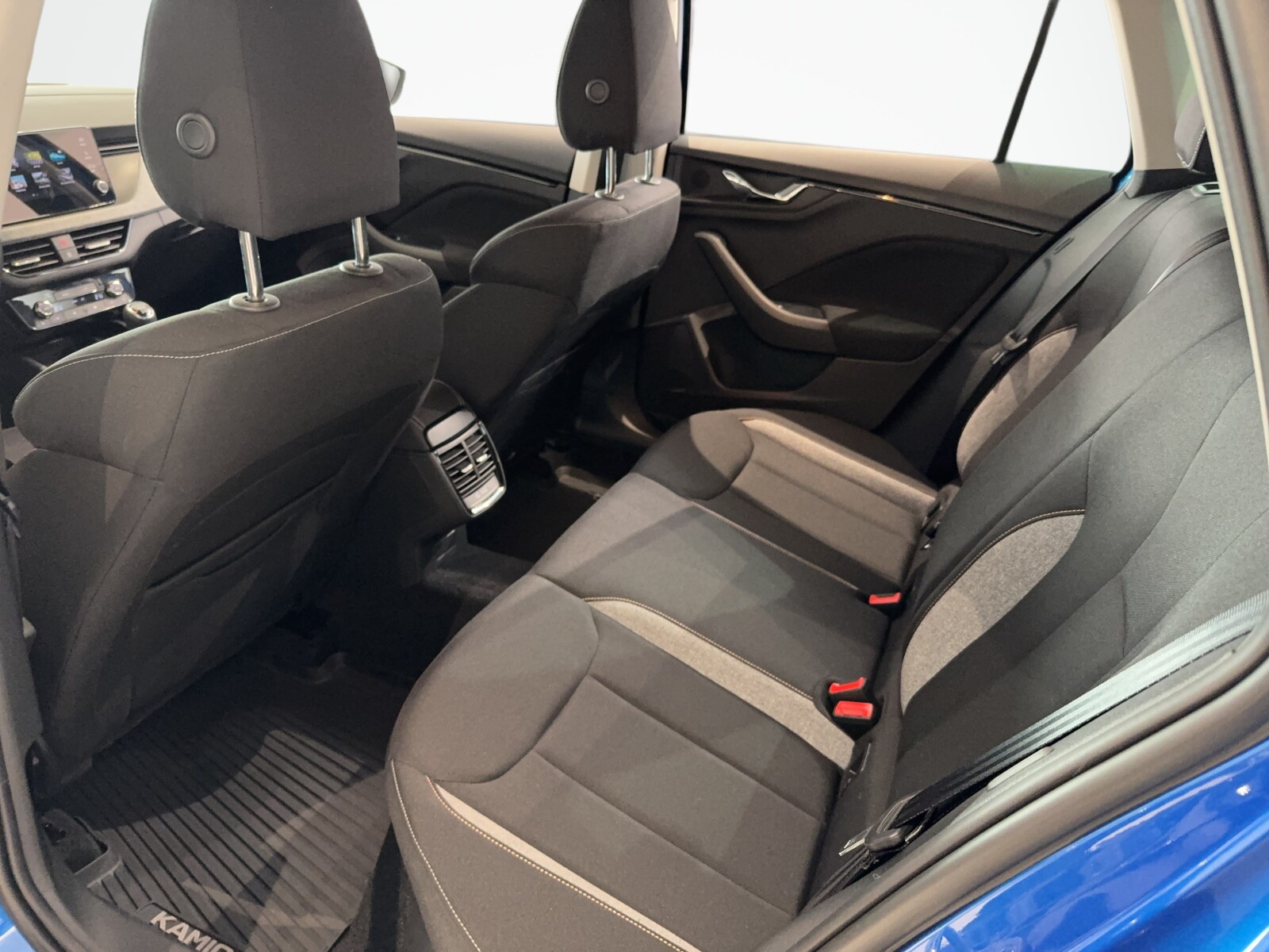 Škoda Kamiq - zdjęcie 14