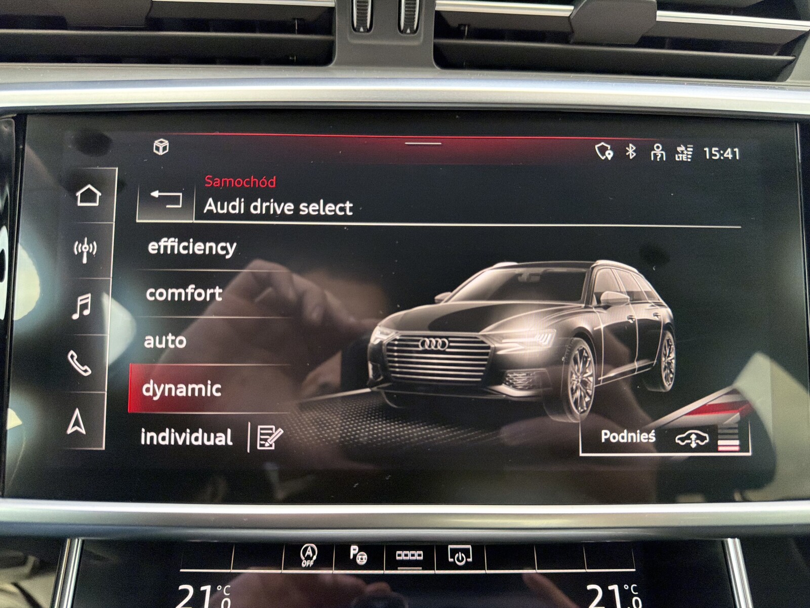 Audi A6 Avant - zdjęcie 33