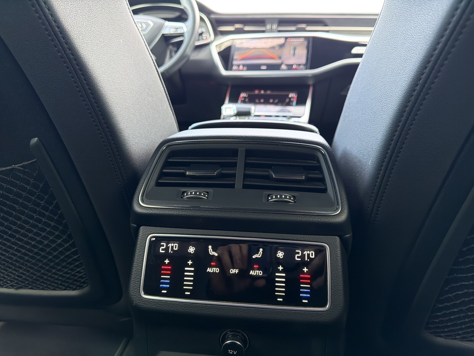 Audi A6 Avant - zdjęcie 25