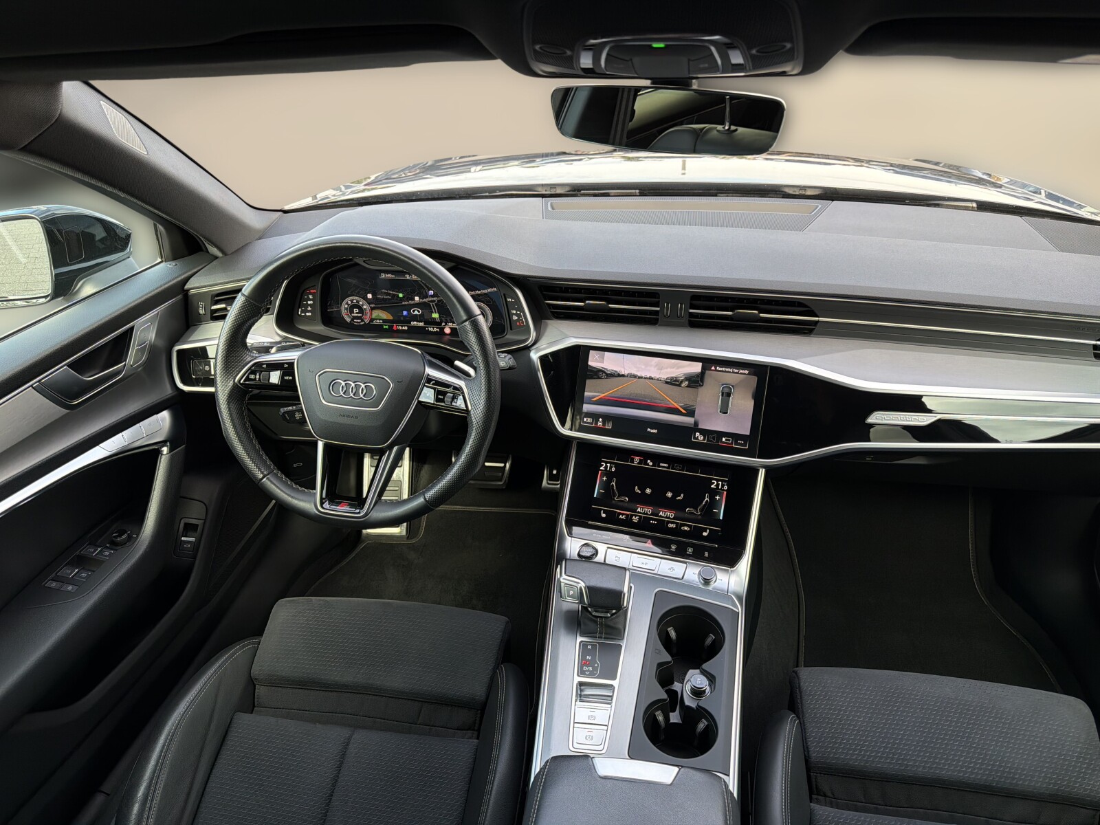 Audi A6 Avant - zdjęcie 17