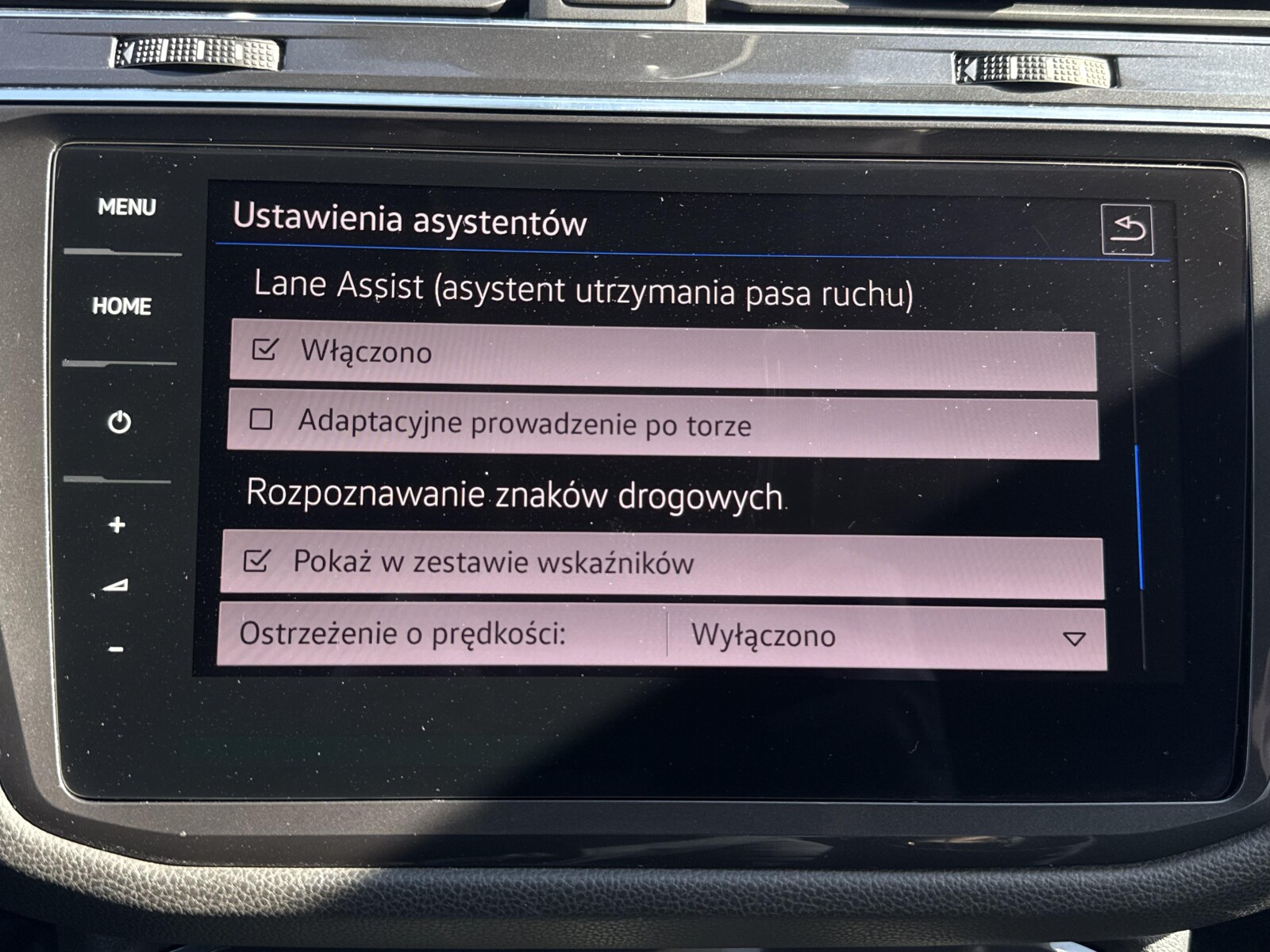 Volkswagen Tiguan Allspace - zdjęcie 30