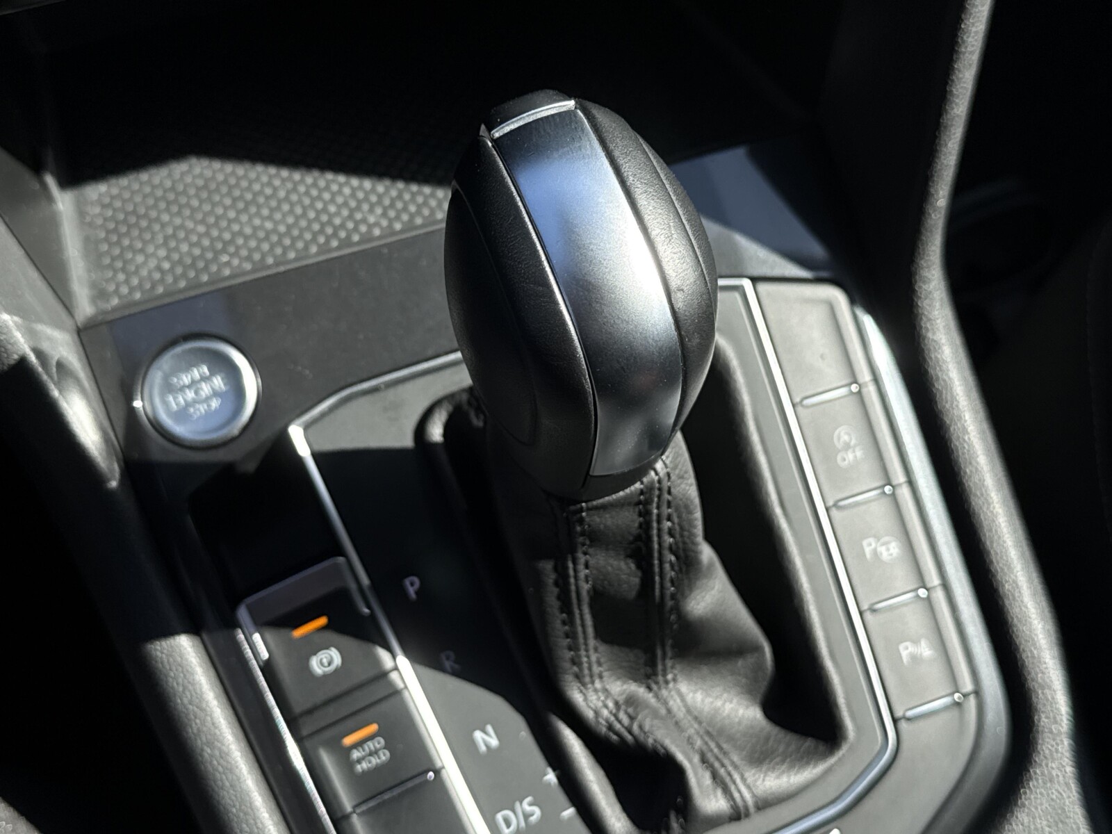Volkswagen Tiguan Allspace - zdjęcie 21