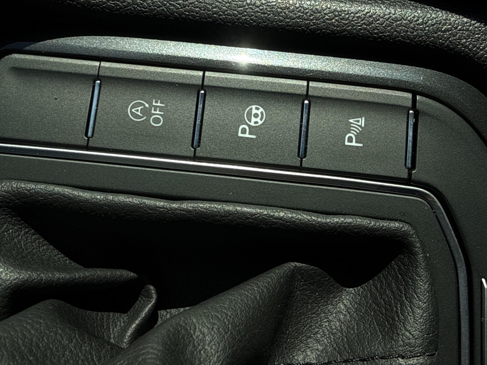 Volkswagen Tiguan Allspace - zdjęcie 23