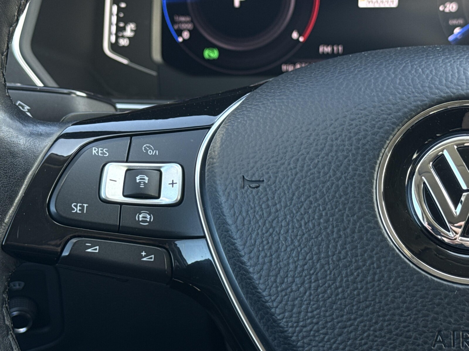 Volkswagen Tiguan Allspace - zdjęcie 17