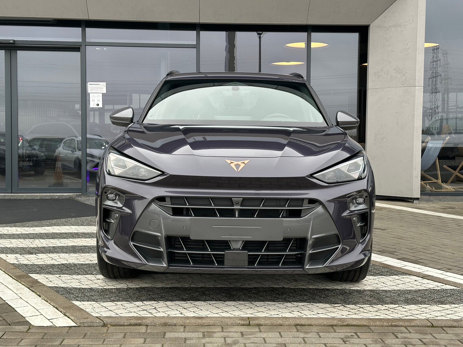 Pakiety: Edge, MoonLight, Inteligent Drive, Immersive/ 19" F.miedziane